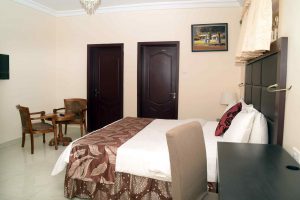 Kudina_Luxury_Apartment_Bedroom_and_Dining